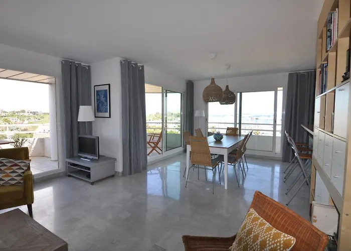 Stunning 2-bedroom & Panoramic Sea View -stayinantibes- 54 Soleau