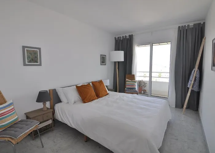 Stunning 2-bedroom & Panoramic Sea View -stayinantibes- 54 Soleau Antibes